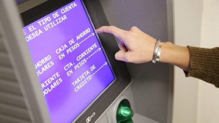 El Gobernador de Misiones, Hugo Passalacqua, anunció el pago de sueldos estatales para el 31 de marzo